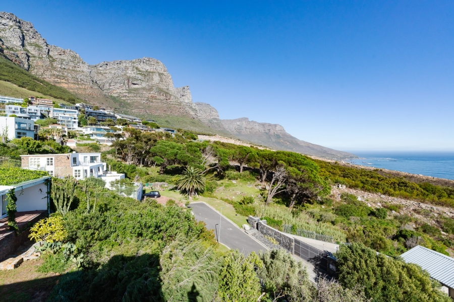 11 Bedroom Property for Sale in Camps Bay Western Cape
